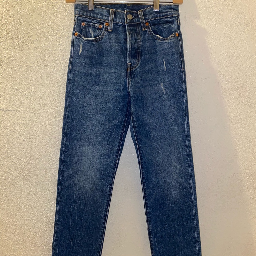 Levis wedgie fit jeans